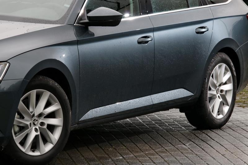 入門價 Skoda Superb Combi菁英版TSI