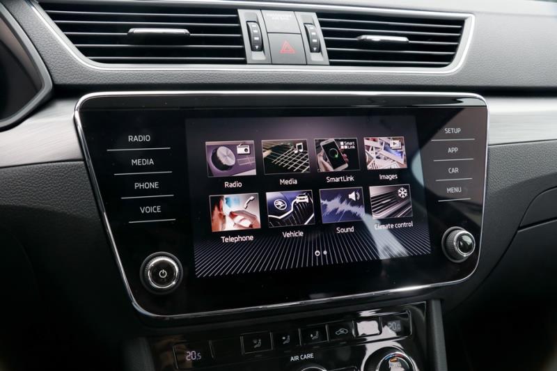入門價 Skoda Superb Combi菁英版TSI