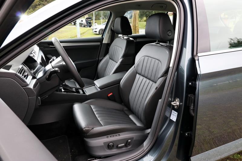 入門價 Skoda Superb Combi菁英版TSI
