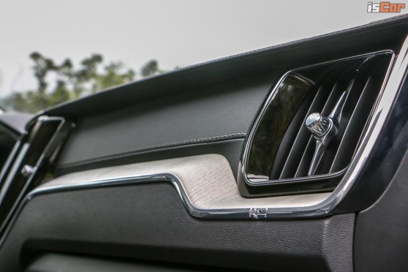 Volvo XC60 T8 407hp 雙增壓+電力 雪地試駕