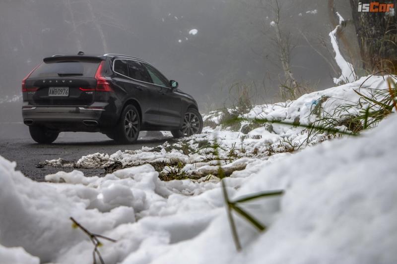 Volvo XC60 T8 407hp 雙增壓+電力 雪地試駕