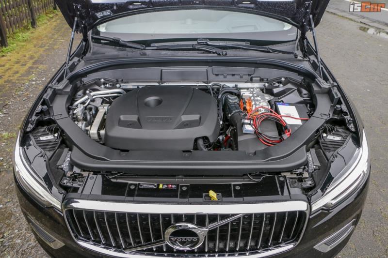 Volvo XC60 T8 407hp 雙增壓+電力 雪地試駕