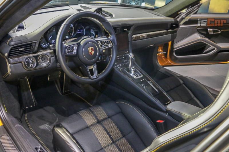 Porsche Exclusive Manufaktur子品牌上線  911 Turbo S Exclusive Series 同場現身