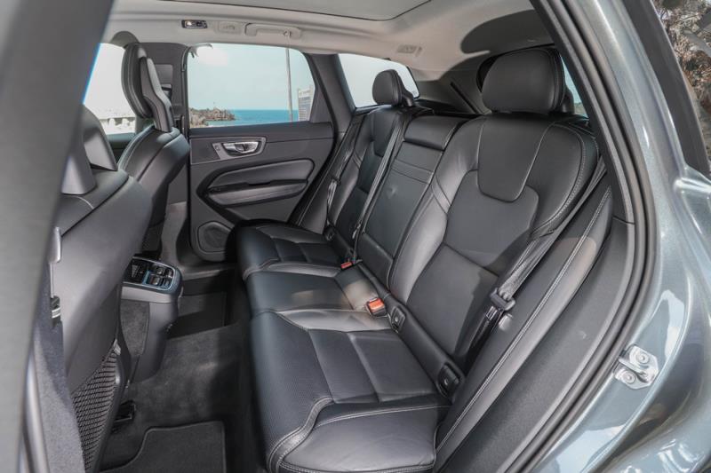 BMW X3 20i v.s. Volvo XC60 【市場價值篇】