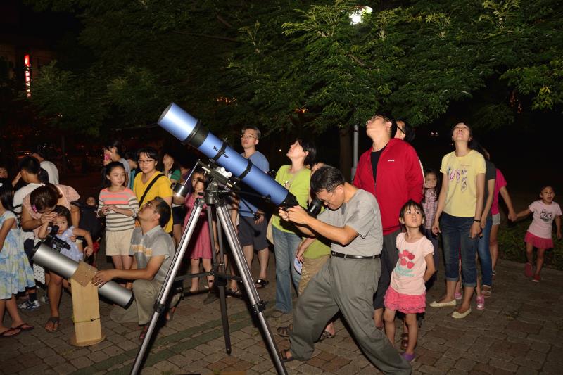 綠色博覽會與親子觀星協會邀請全民一起來探索星球之美。