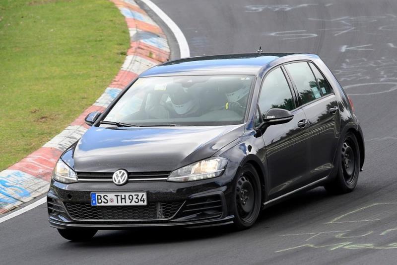 捕獲Volkswagen Golf 八代測試車