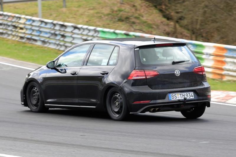 捕獲Volkswagen Golf 八代測試車