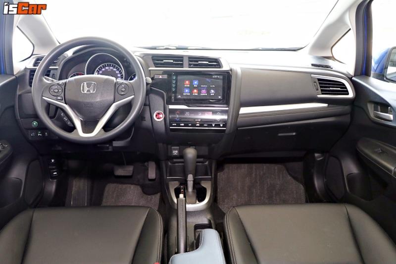 Toyota Yaris x Honda Fit 《配備空間篇》 