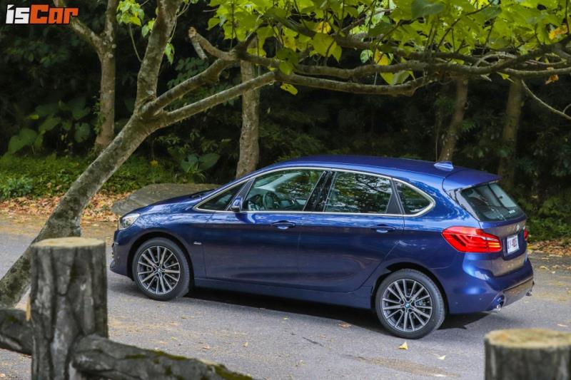 BMW 220i Active Tourer Sport Line降價 運動套件更超值