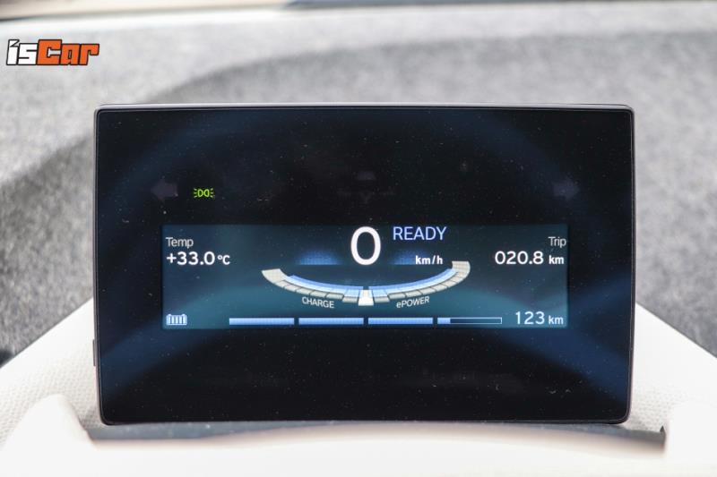 BMW i3S 純電版忠孝東路大挑戰【台北街頭實戰篇】
