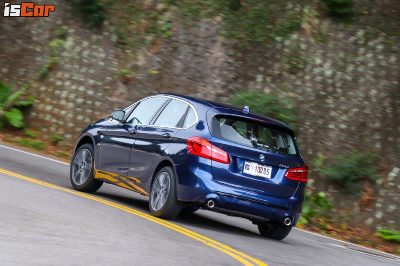 BMW 220i Active Tourer Sport Line降價 運動套件更超值