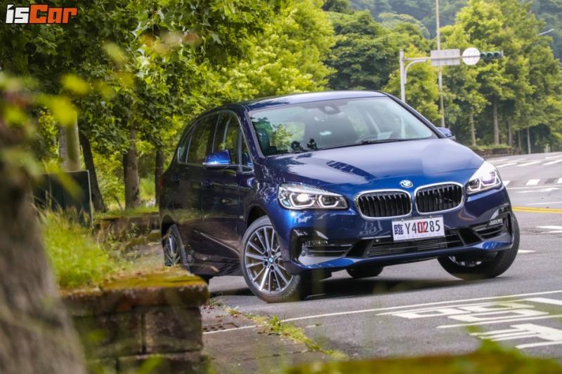 BMW 220i Active Tourer Sport Line降價 運動套件更超值