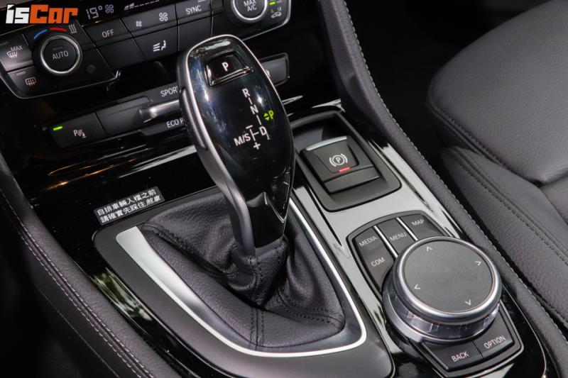 BMW 220i Active Tourer Sport Line降價 運動套件更超值