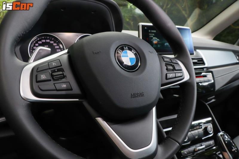 BMW 220i Active Tourer Sport Line降價 運動套件更超值