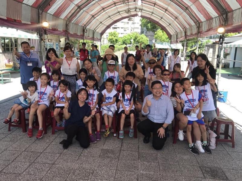 台北信義區眷村防災親子運動夏令營在市議員徐世勳等人大力支持下，圓滿完成。