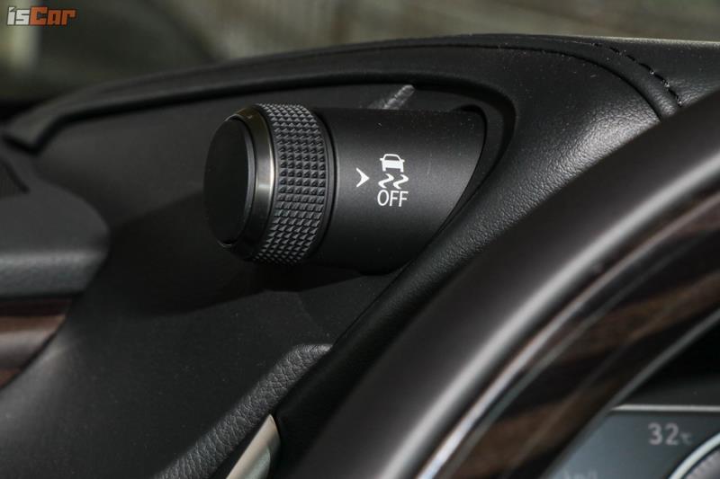 舒適移動美學，Lexus ES 250 旗艦版【駕乘質感篇】