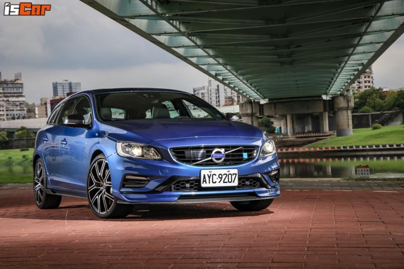 Volvo V60 Polestar 最後的燃油星光