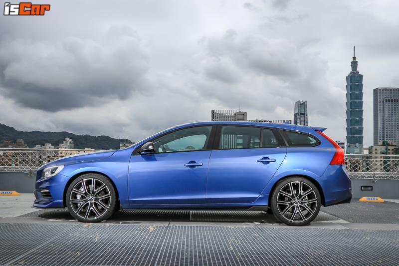 Volvo V60 Polestar 最後的燃油星光