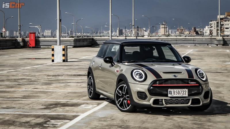 Mini John Cooper Works小改八速更帶勁