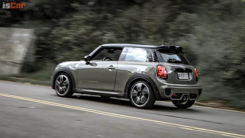 Mini John Cooper Works小改八速更帶勁