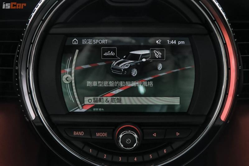 Mini John Cooper Works小改八速更帶勁