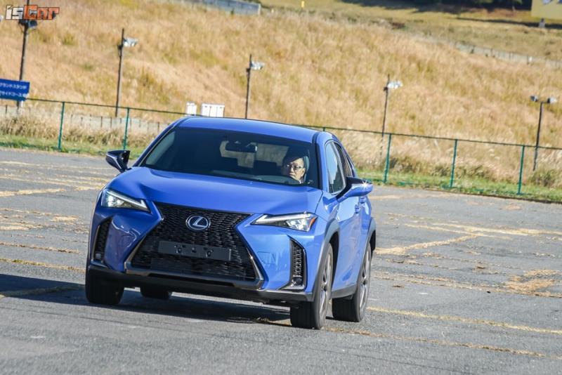 Lexus UX200、UX250h日本賽道試駕