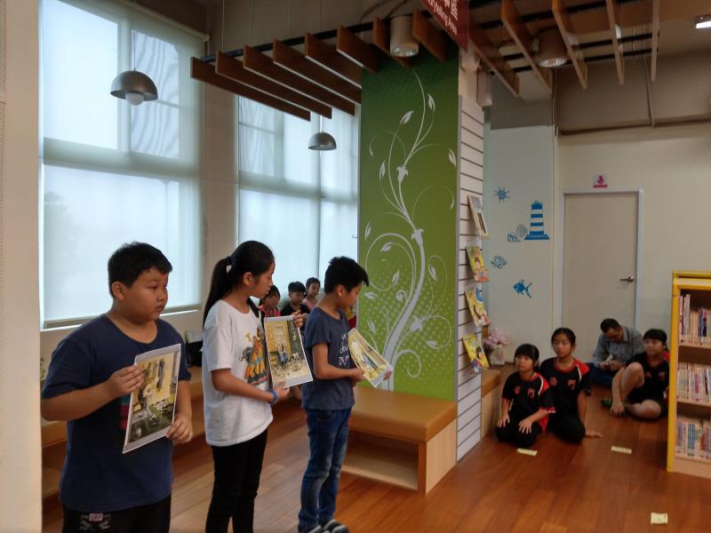 高雄市立圖書館與內門區轄內小學共同舉辦「兒童說故事比賽」活動，鼓勵學童發揮創意並提升閱讀能力。