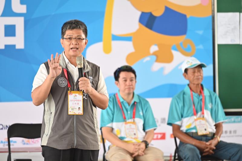 桃園市政府體育局副局長房瑞文主持開幕儀式。