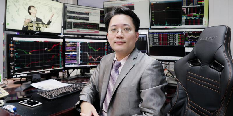 麥克洪提醒投資人，任何投資都有一定風險，投資人必須詳細研讀各項資訊數據做足功課，減少風險。