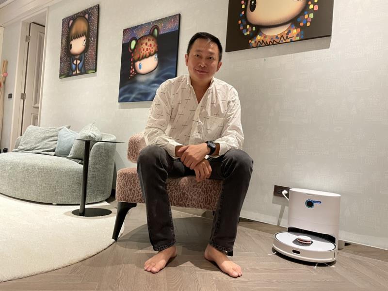 Roidmi睿米 全自動無線掃拖機器人Eve Plus登台