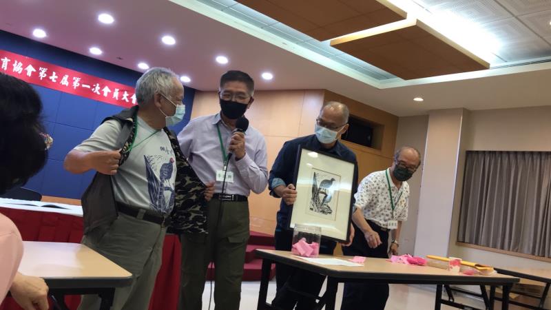 臺灣野鳥保育協會日前召開第7屆第1次會員大會，並選出新一屆理、監事。