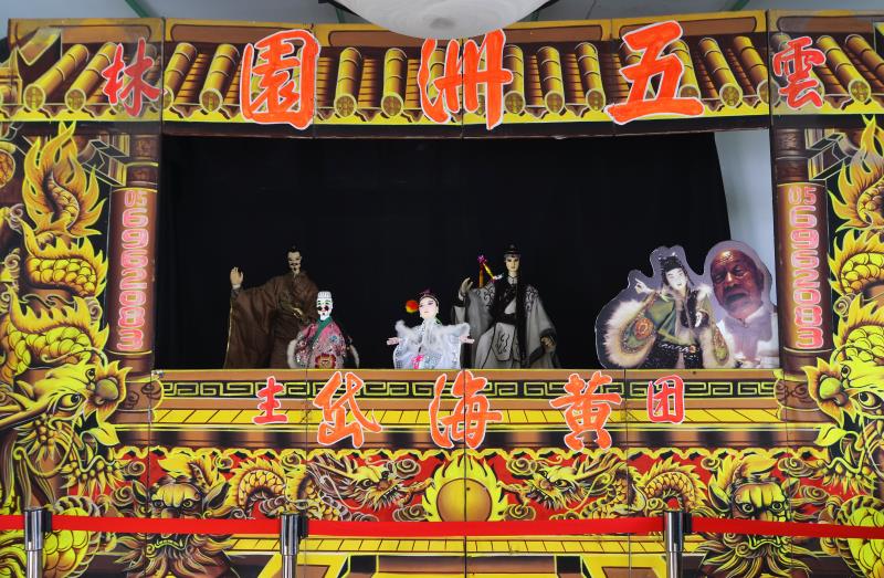 「學習體驗」主題行程帶樂齡族走訪全台最老「雲林布袋戲館」，欣賞專場表演。