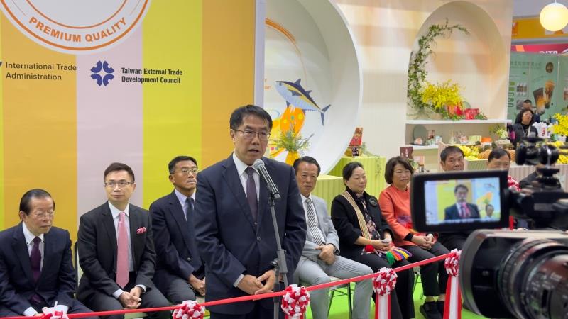 台南市長黃偉哲在東京食品展開幕致詞。