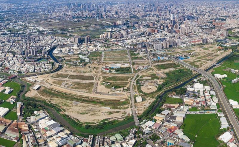 台中地政局推臺中高鐵特區徵收，帶動烏日發展打造現代化都市環境生活機能。