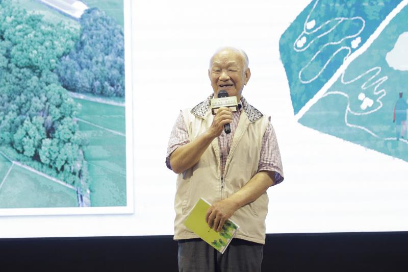 彰化溪州純園吳晟詩人分享平地造林故事。