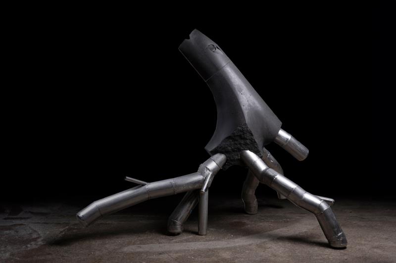  國際雕塑個展《恒續之脈》作品《脫鱗 Scaling》