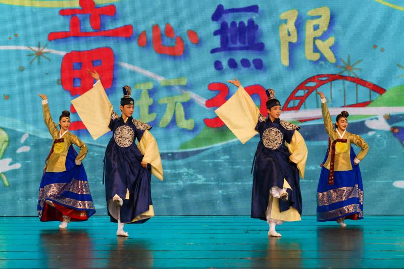 宜蘭童玩節迎來第100國團隊參與希臘、韓國、智利聯演 展現文化多元魅力。