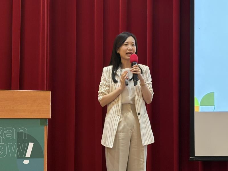 一之軒永續長廖珮綺在本次論壇中分享如何將純植理念融入ESG策略，一之軒同仁一同在創造公司營收成長的同時，更能兼顧減碳、品牌價值與社會責任。