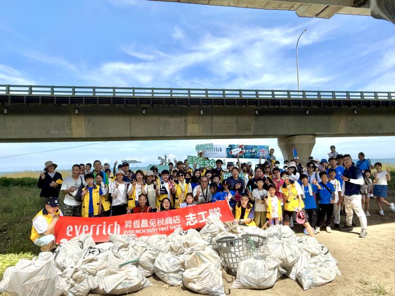 響應國際淨灘日! 昇恆昌攜手供應商與消費者  守護台灣海洋生態