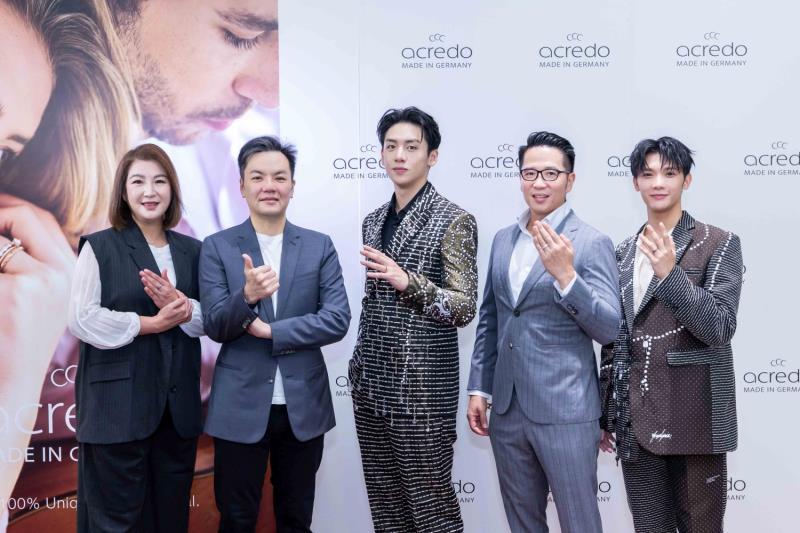 德國精品 acredo  進駐台北遠百 A13