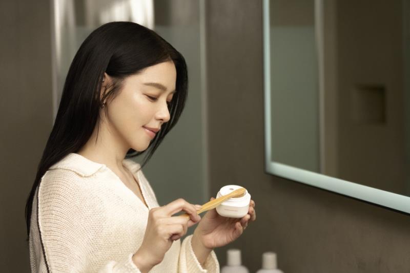 口腔清潔產品多元化　牙粉再度成為潔牙新寵