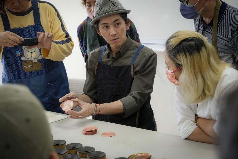 金工設計體驗活動吸引許多學生報名參加。