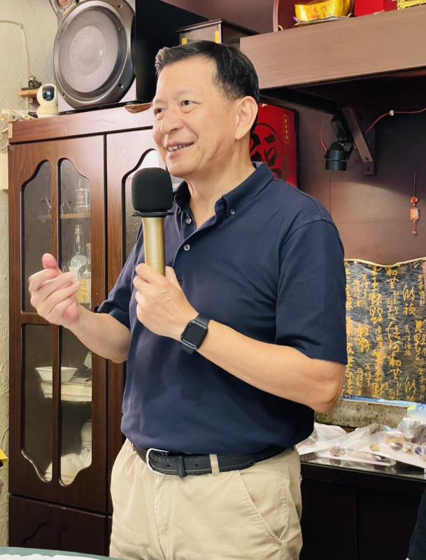 團法人臺港經濟文化合作策進會秘書長盧長水致詞。