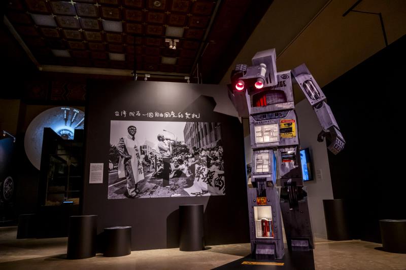 認識臺灣民主化歷程 中正紀念堂自由花蕊常設展開展