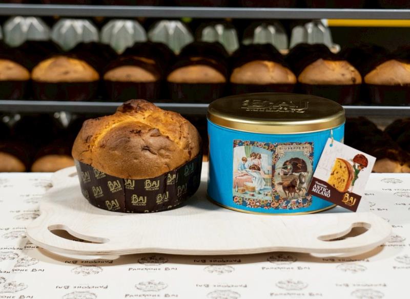 BAJ 原廠經典鐵盒包裝(1kg) NT$2,500。