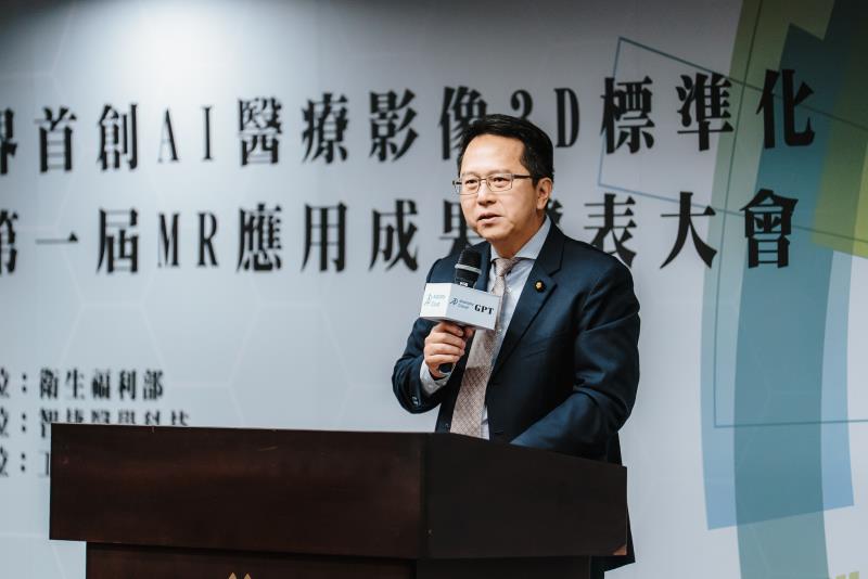 邱志偉委員上台致詞表示AI 3D 影像已不只是醫療科技，而是台灣下一個具全球競爭力的戰略產業。