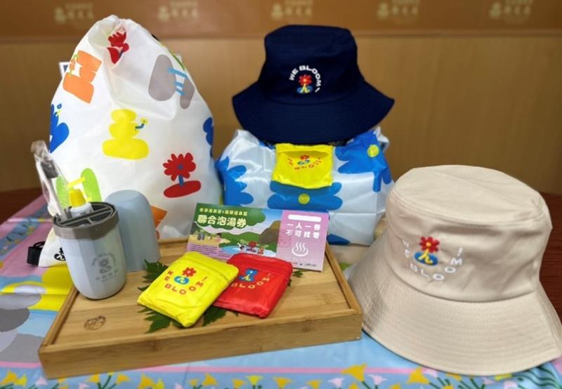 光復騎讀日  邀鏟子超人重返現場見證復甦