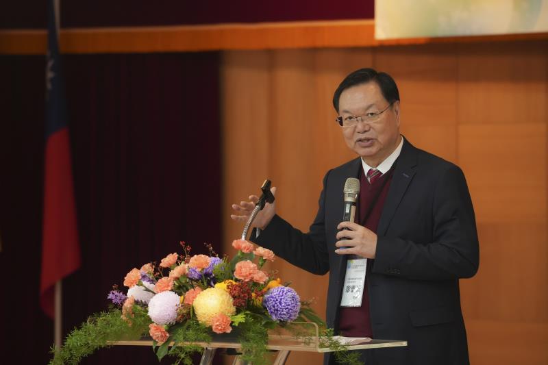 通識教育學會理事長、元智大學校長廖慶榮致詞。