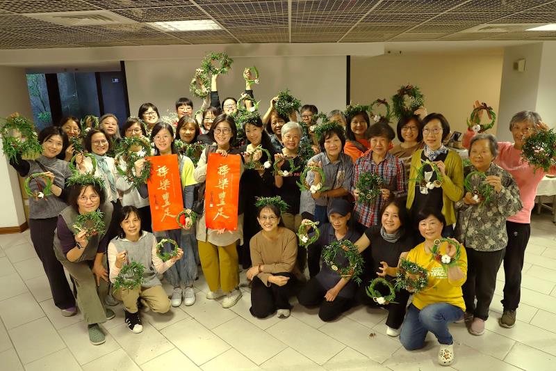法鼓山春聯來囉! 2026年祝福大眾「祥樂豐足」，迎來好運一整年。