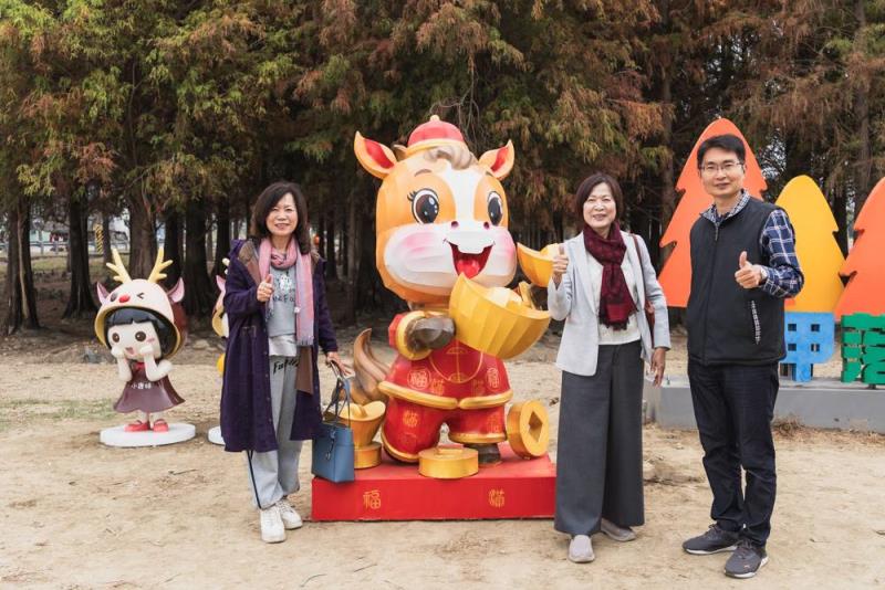 六甲落羽松紅韻當頭 2026馬年限定「寶馬home home」搶先亮相